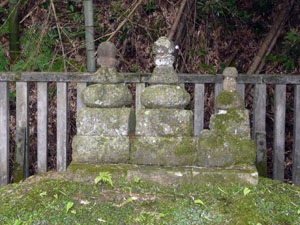 前田秀継公墓所