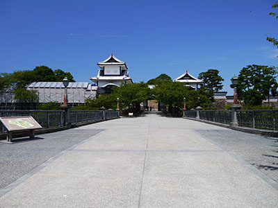 金沢城石川門一の門