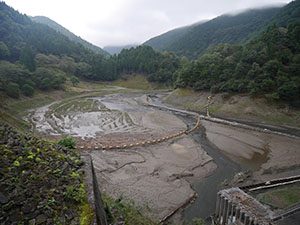 石田川ダム