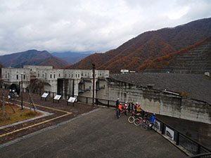 徳山ダム