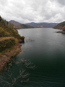 徳山ダム