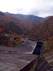 徳山ダム