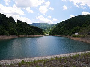 湯谷川ダム