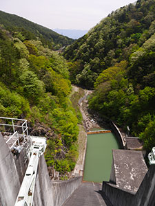 松川ダム