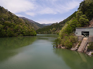 松川ダム