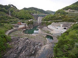 新丸山ダム