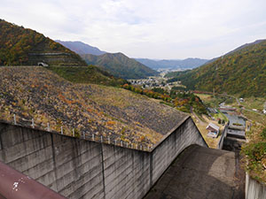 三国川ダム