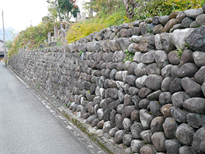 七里壁　福井・勝山石がたりカード