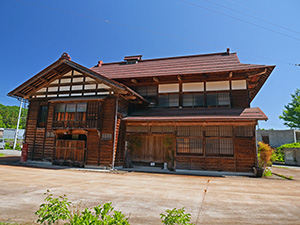 旧室岡家住宅　新潟県十日町市
